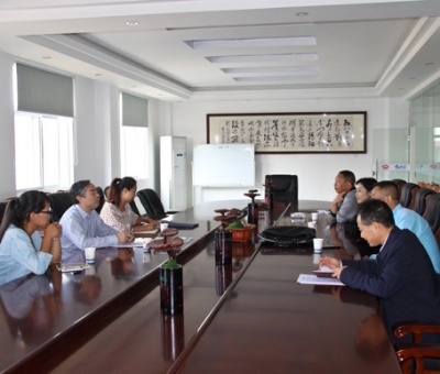 江西省政府決策咨詢委員會秘書處處長李鵬飛一行蒞臨仙客來公司調研、考察科技創(chuàng)新